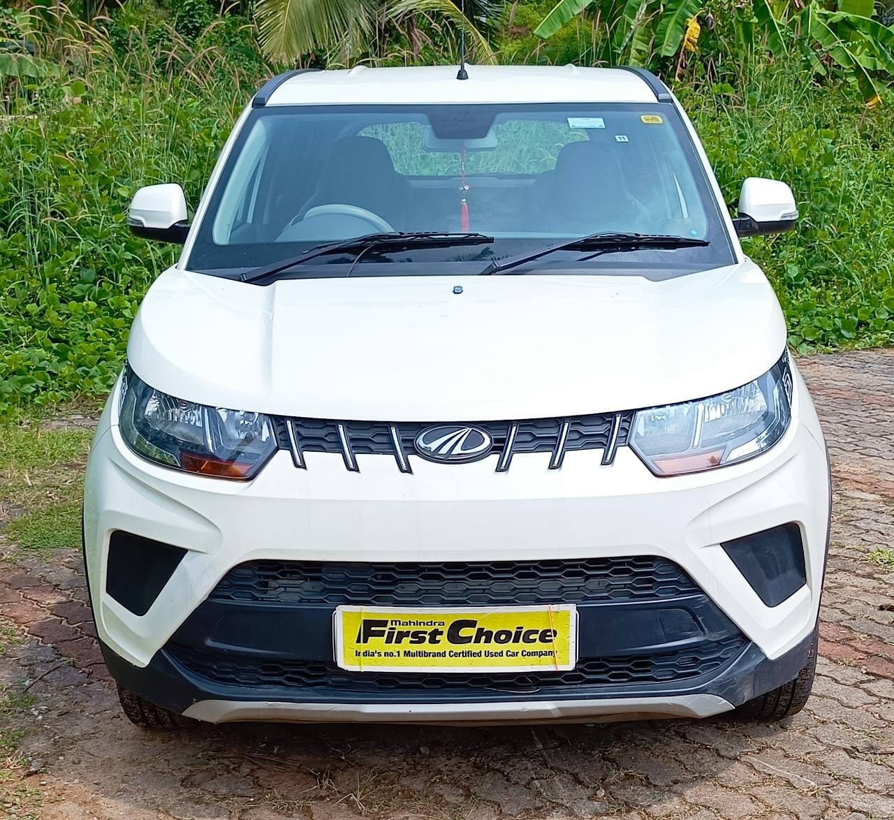 KUV100 image 8 KUV100 image 8