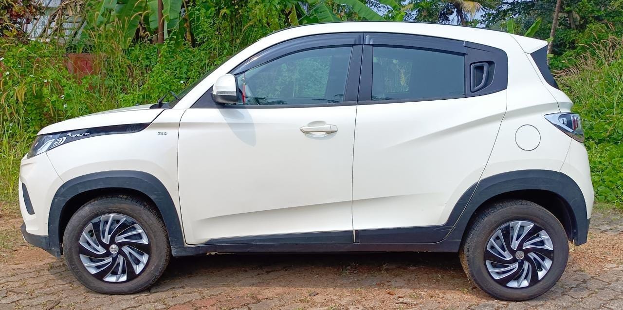 KUV100 image 2 KUV100 image 2