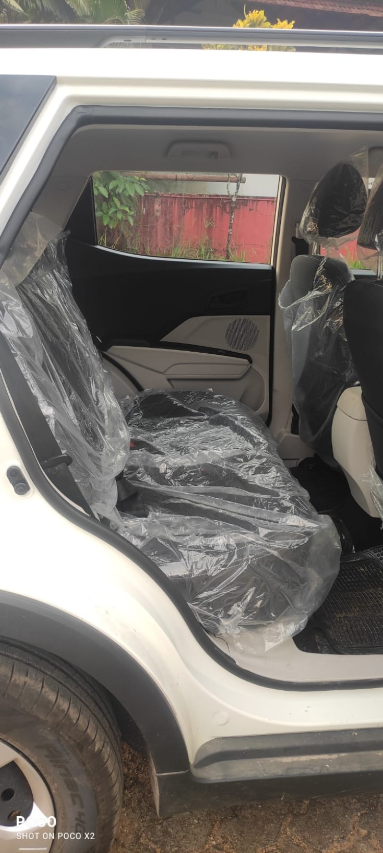 XUV300 image 15 XUV300 image 15