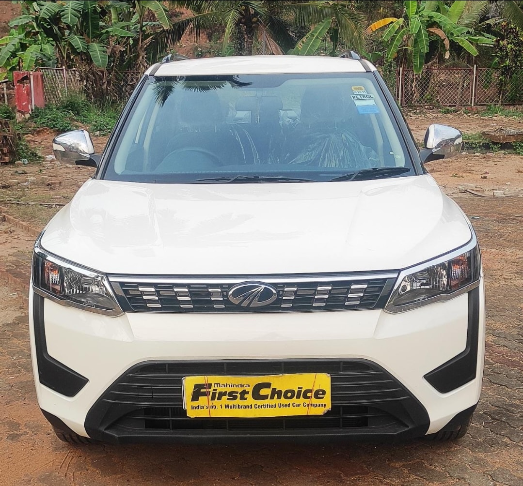 XUV300 image 8 XUV300 image 8