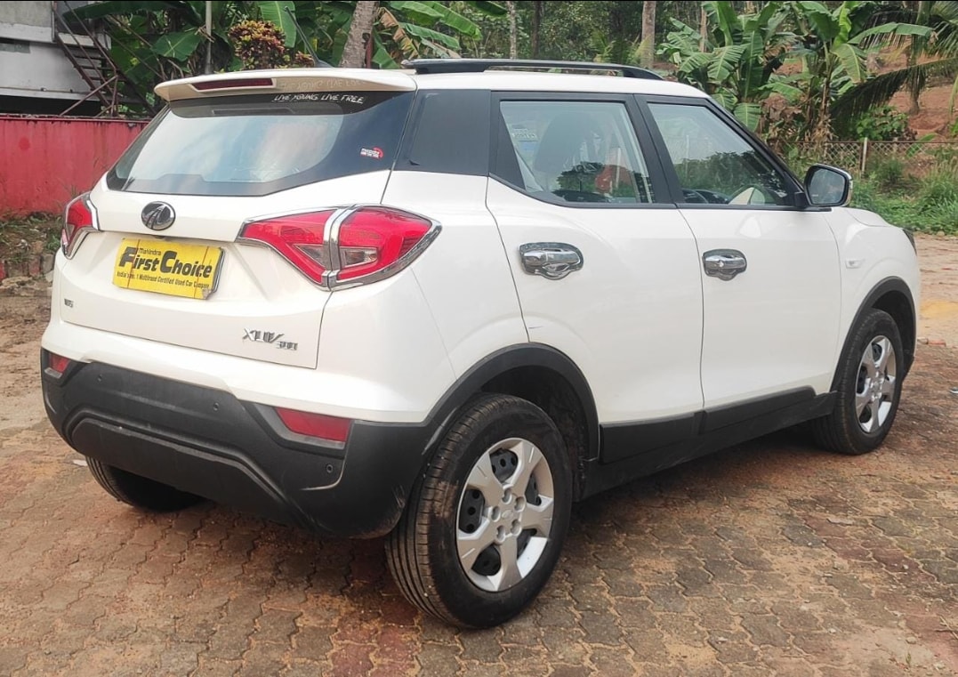 XUV300 image 3 XUV300 image 3