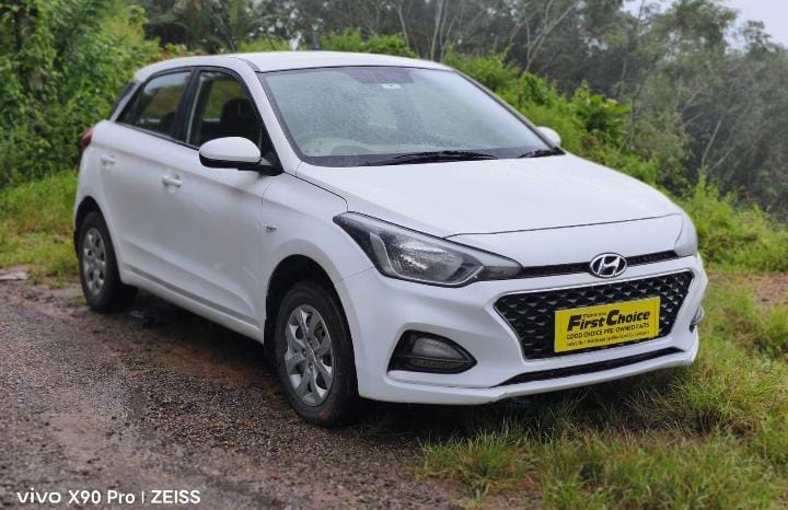 i20 Active image 1 i20 Active image 1