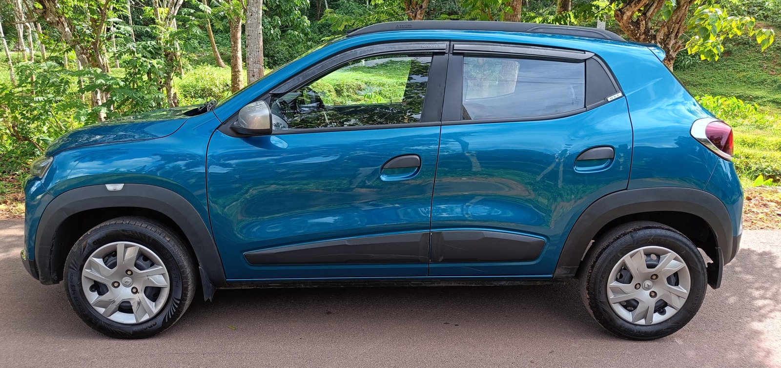 Kwid image 2 Kwid image 2