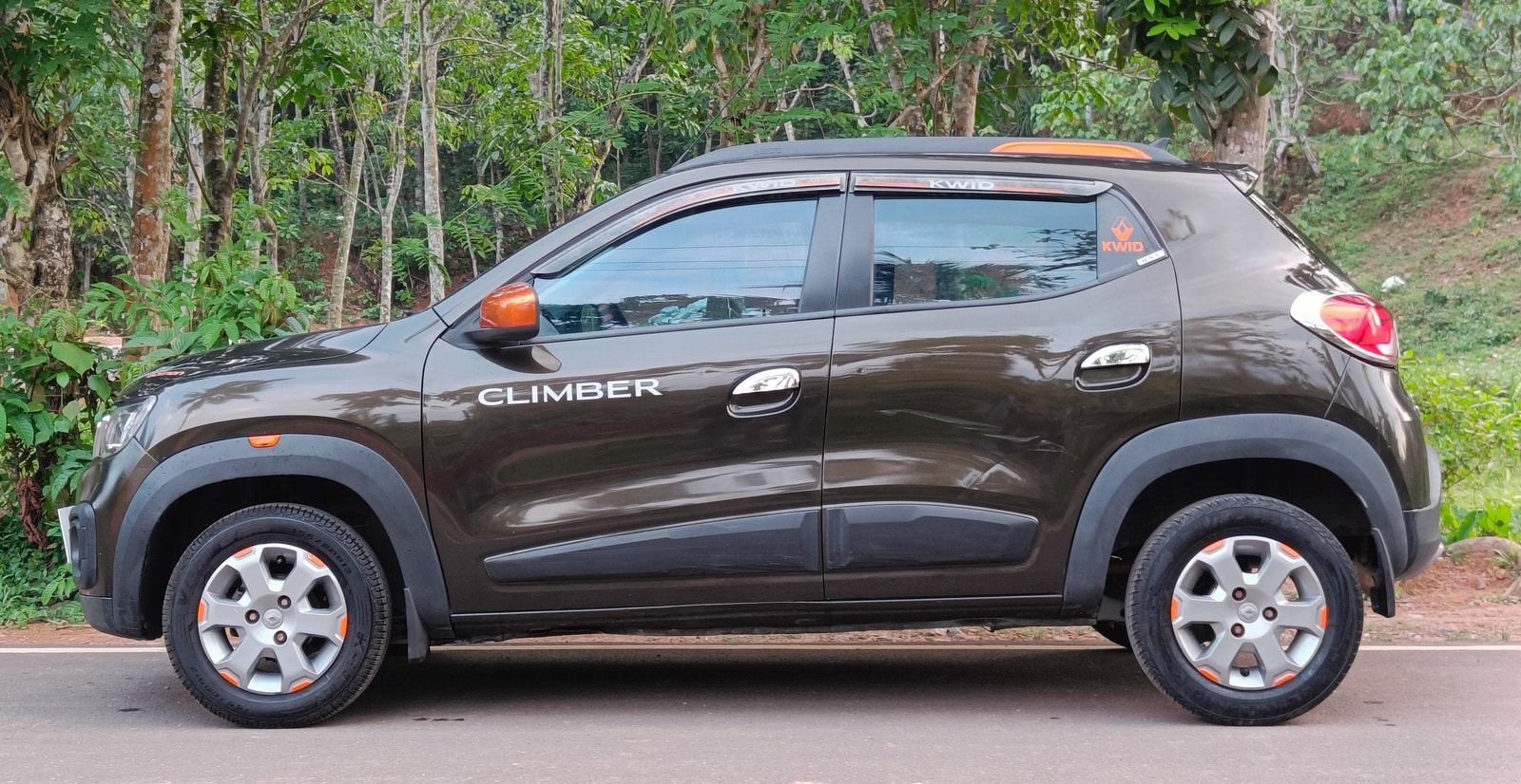 Kwid image 2 Kwid image 2