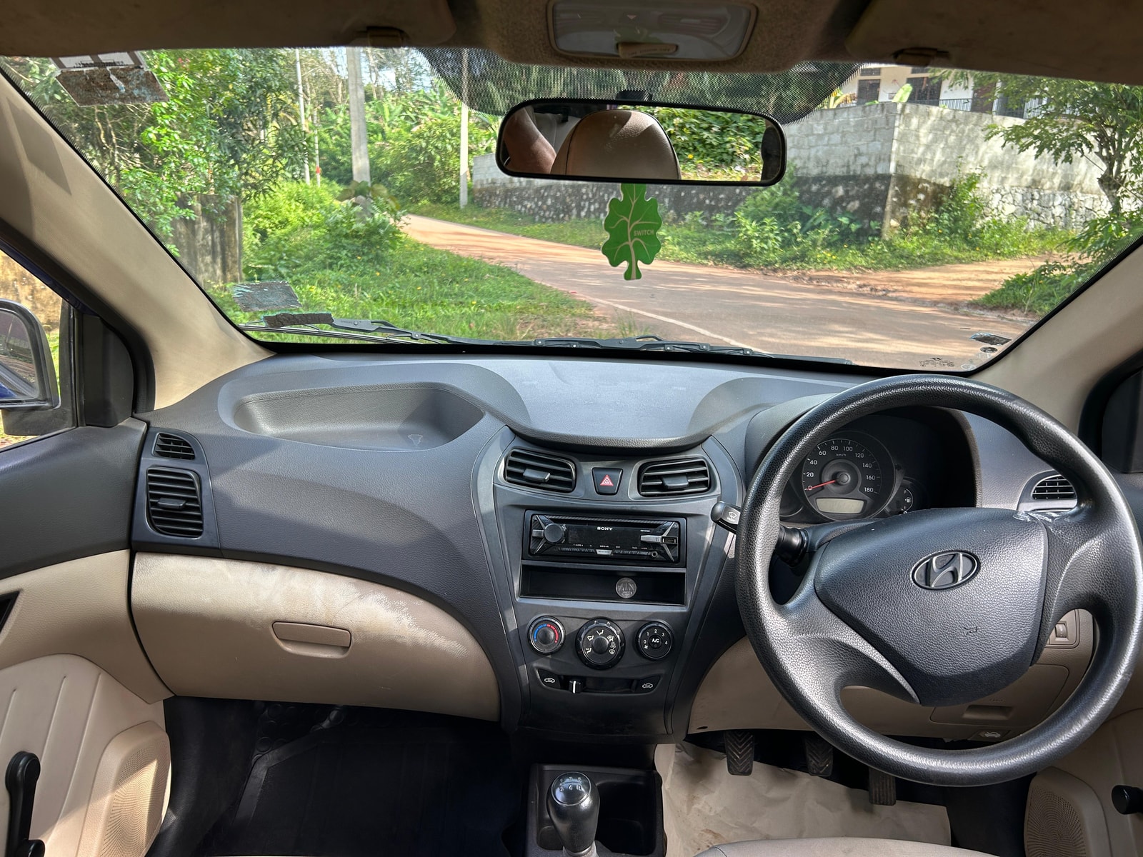 Used 2015 Hyundai EON Used 2015 Hyundai EON