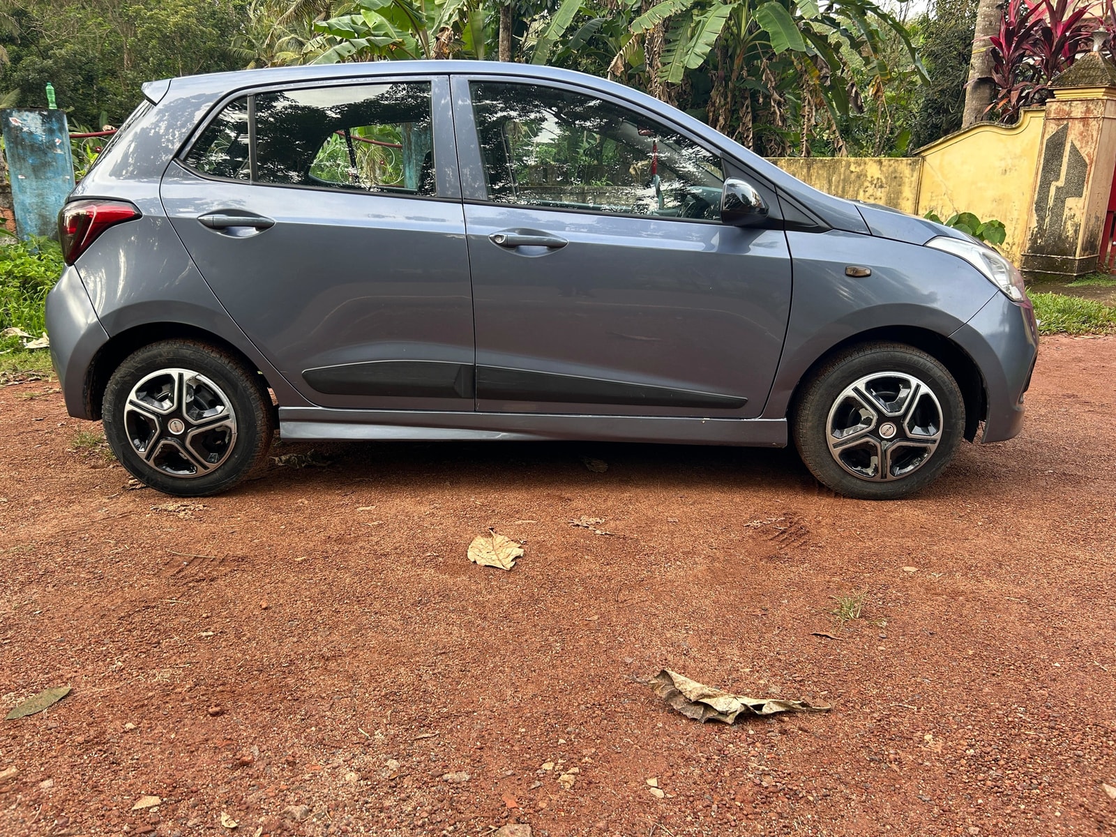 Used 2016 Hyundai Grand i10 Used 2016 Hyundai Grand i10