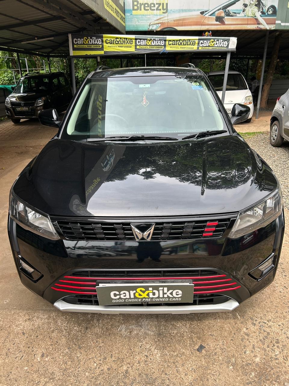 Used 2023 Mahindra XUV300 Used 2023 Mahindra XUV300