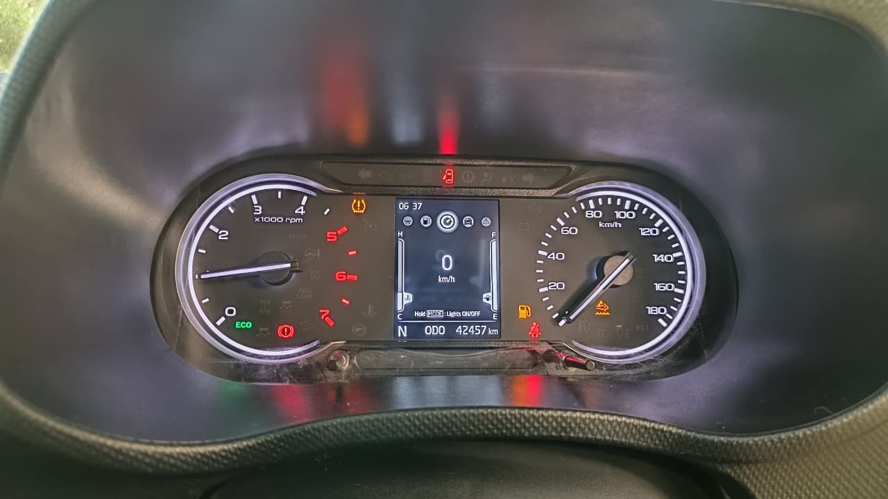 Used 2022 Mahindra Bolero Neo Used 2022 Mahindra Bolero Neo