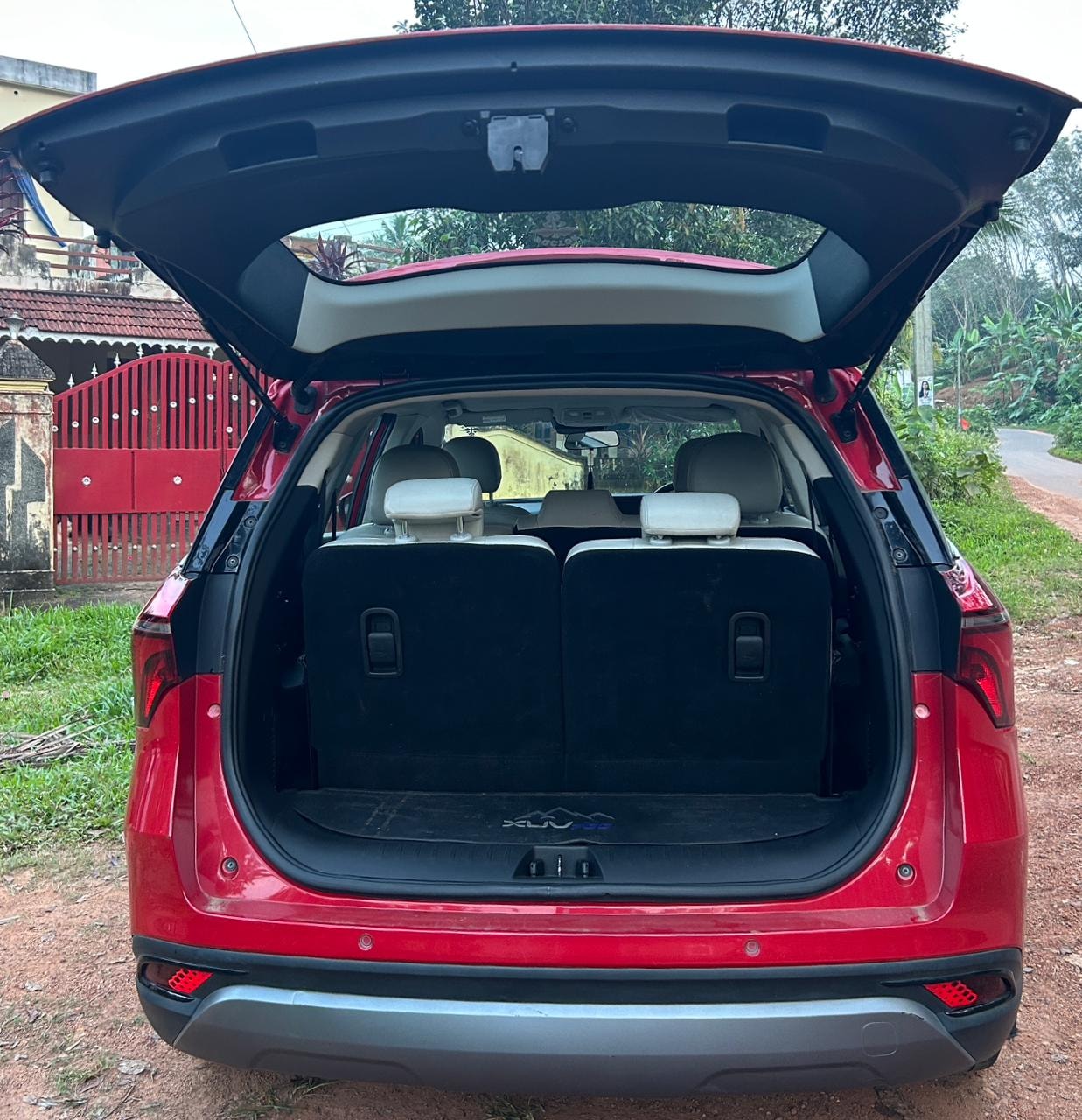 Used 2023 Mahindra XUV700 Used 2023 Mahindra XUV700