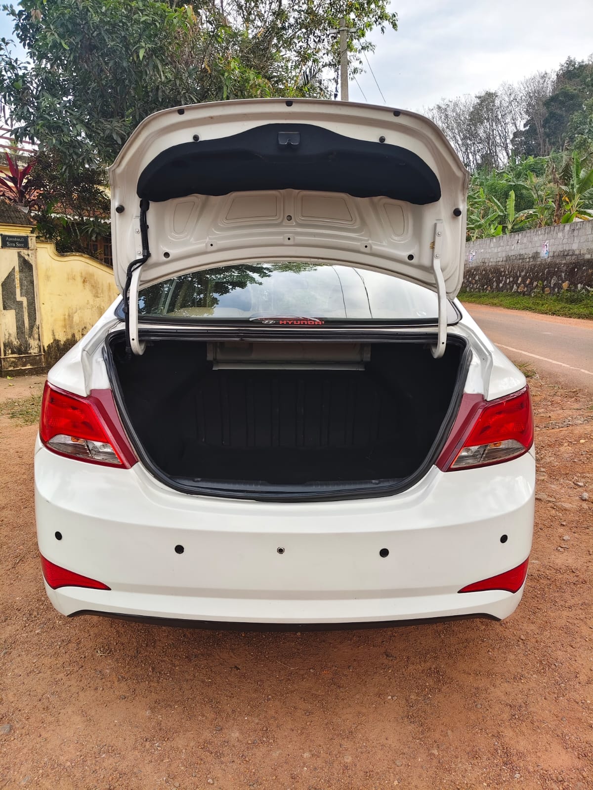 Verna image 10 Verna image 10