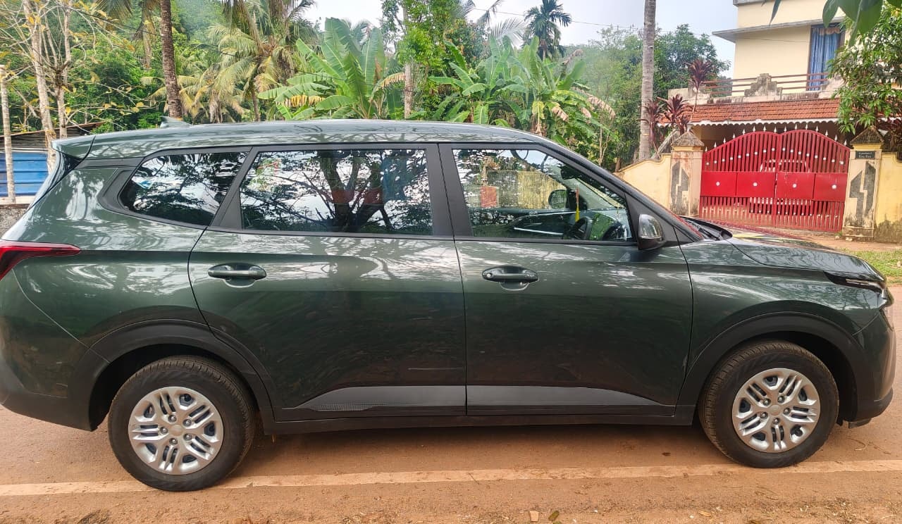 Carens image 6 Carens image 6