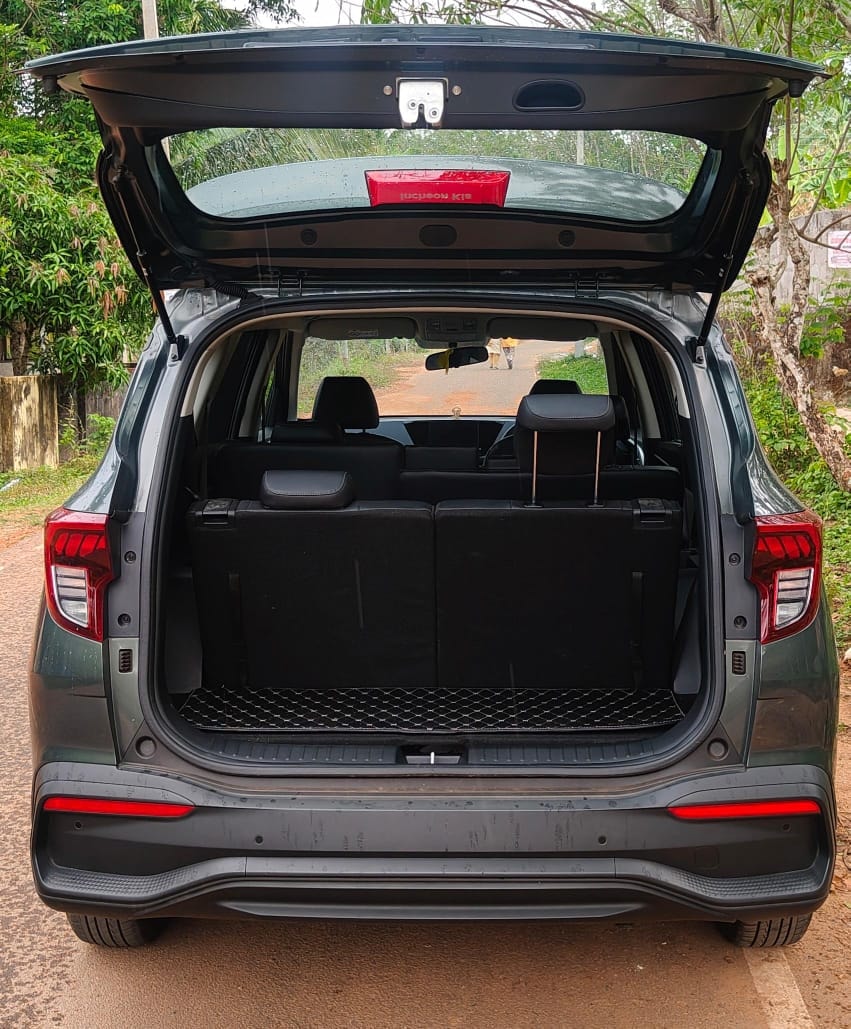 Carens image 10 Carens image 10