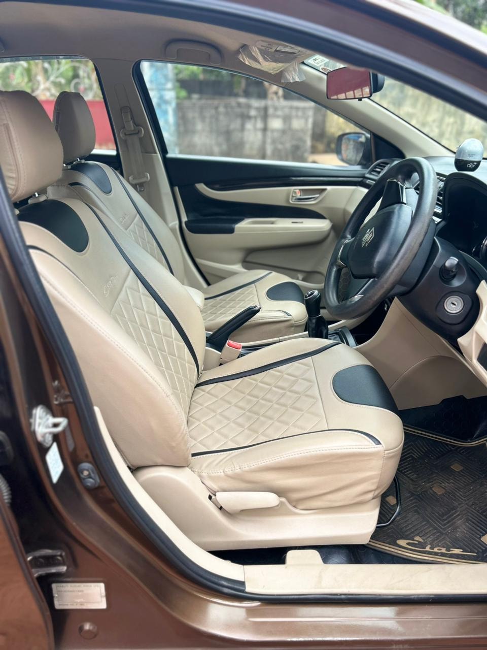 Ciaz image 16 Ciaz image 16