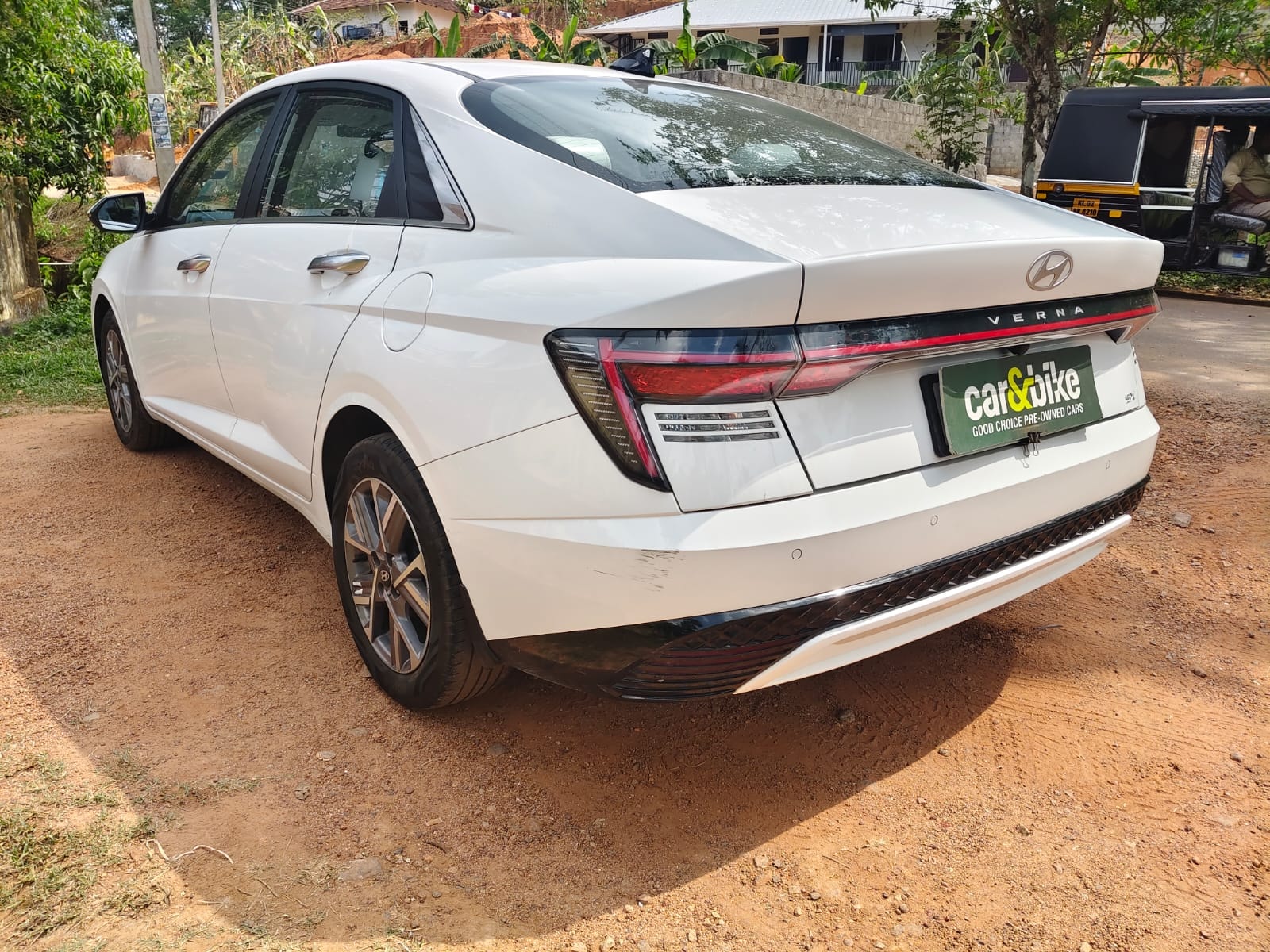 Verna image 3 Verna image 3