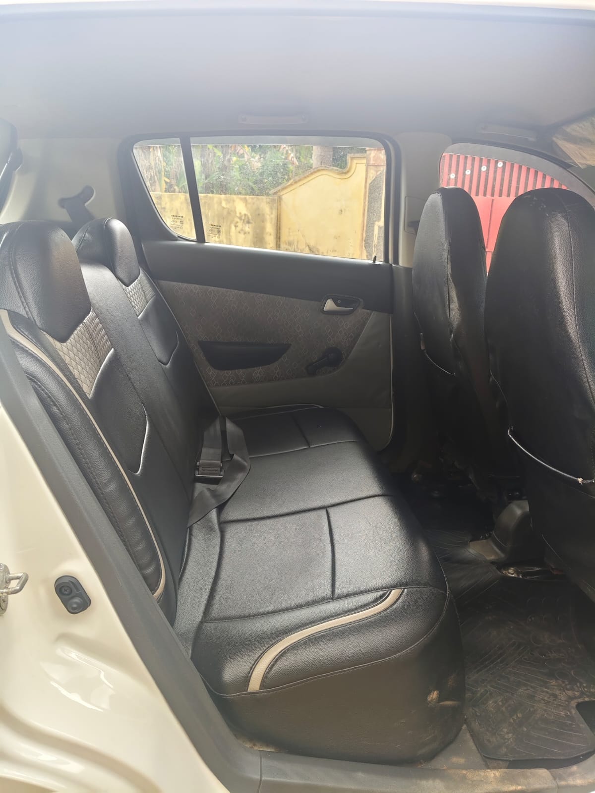 Alto 800 image 17 Alto 800 image 17