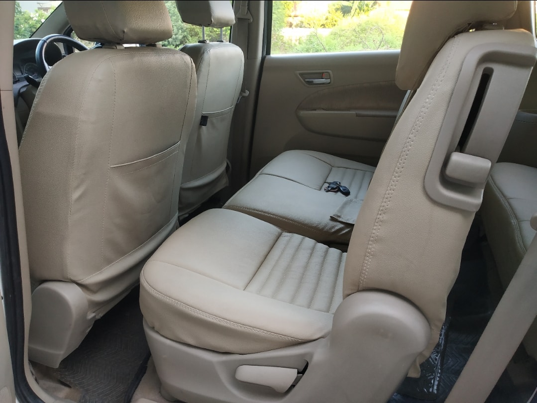 Ertiga image 2 Ertiga image 2