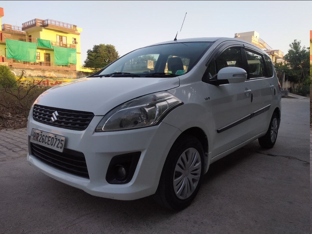 Ertiga image 1 Ertiga image 1