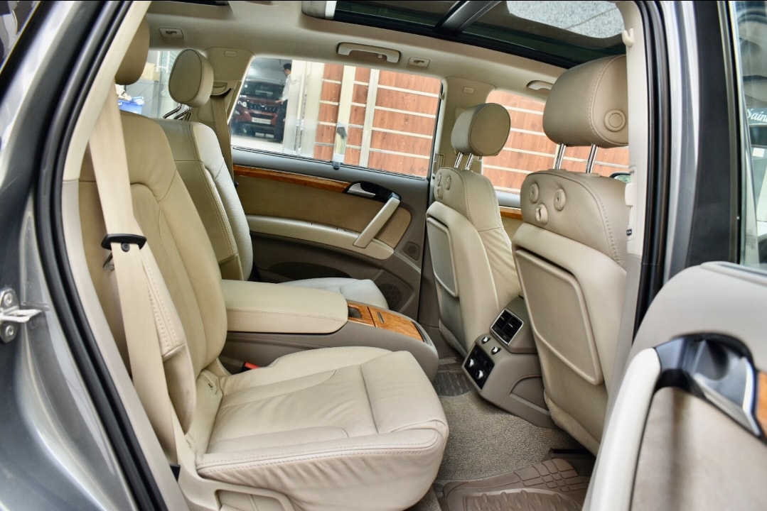 Q7 image 15 Q7 image 15