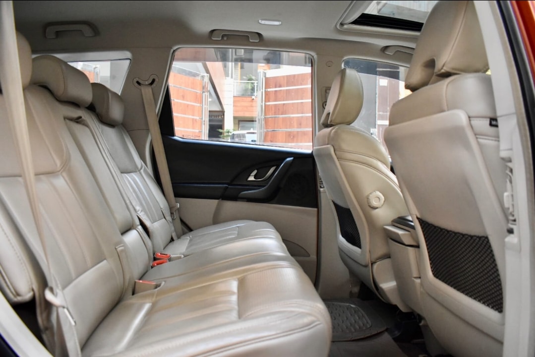 XUV500 image 17 XUV500 image 17