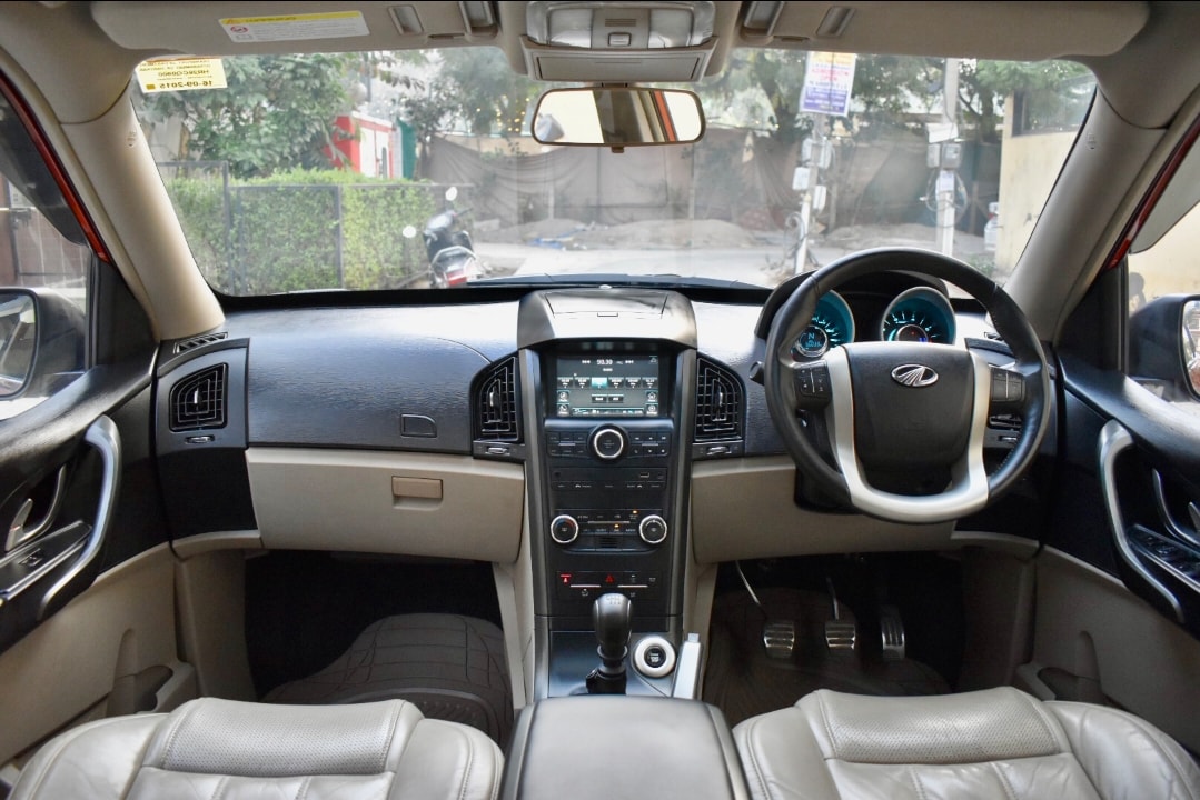 XUV500 image 12 XUV500 image 12