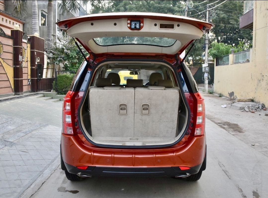 XUV500 image 10 XUV500 image 10