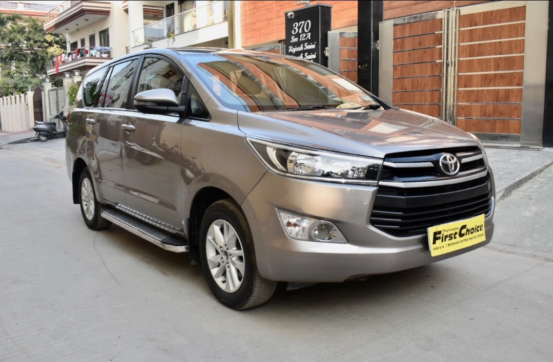 Innova Crysta image 7 Innova Crysta image 7