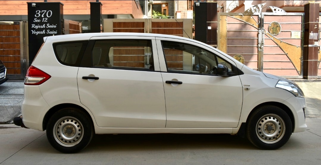 Ertiga image 6 Ertiga image 6