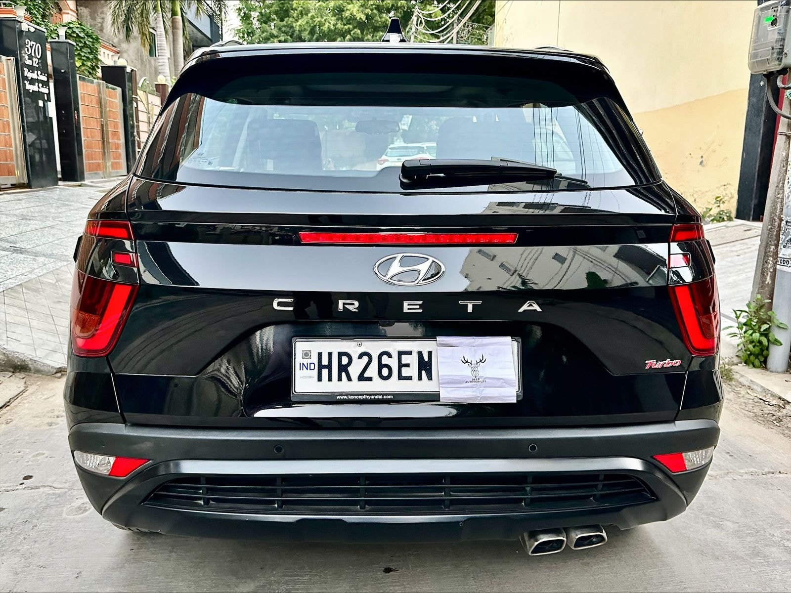 Creta image 4 Creta image 4