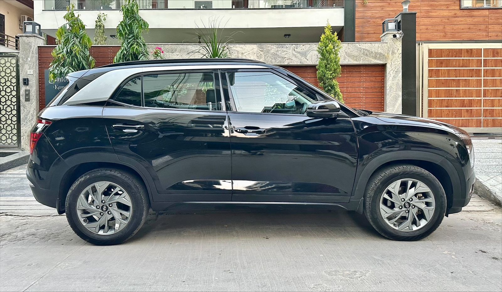 Creta image 6 Creta image 6