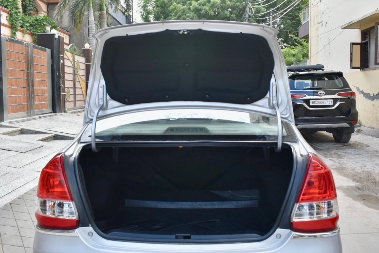 Etios image 10 Etios image 10