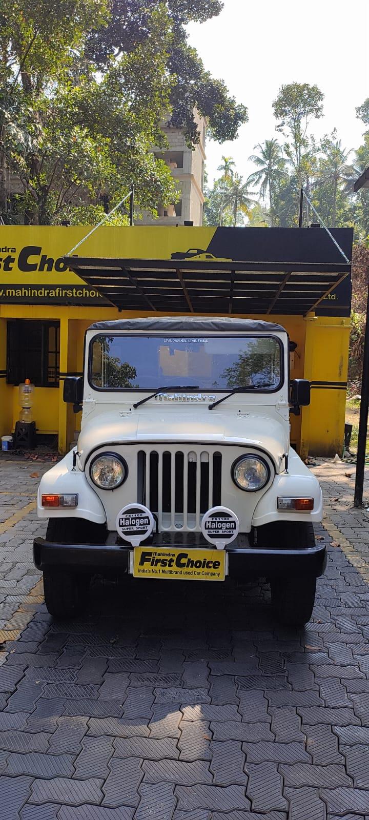 2015 Mahindra Thar DI 2WD BS4 PS Front View 