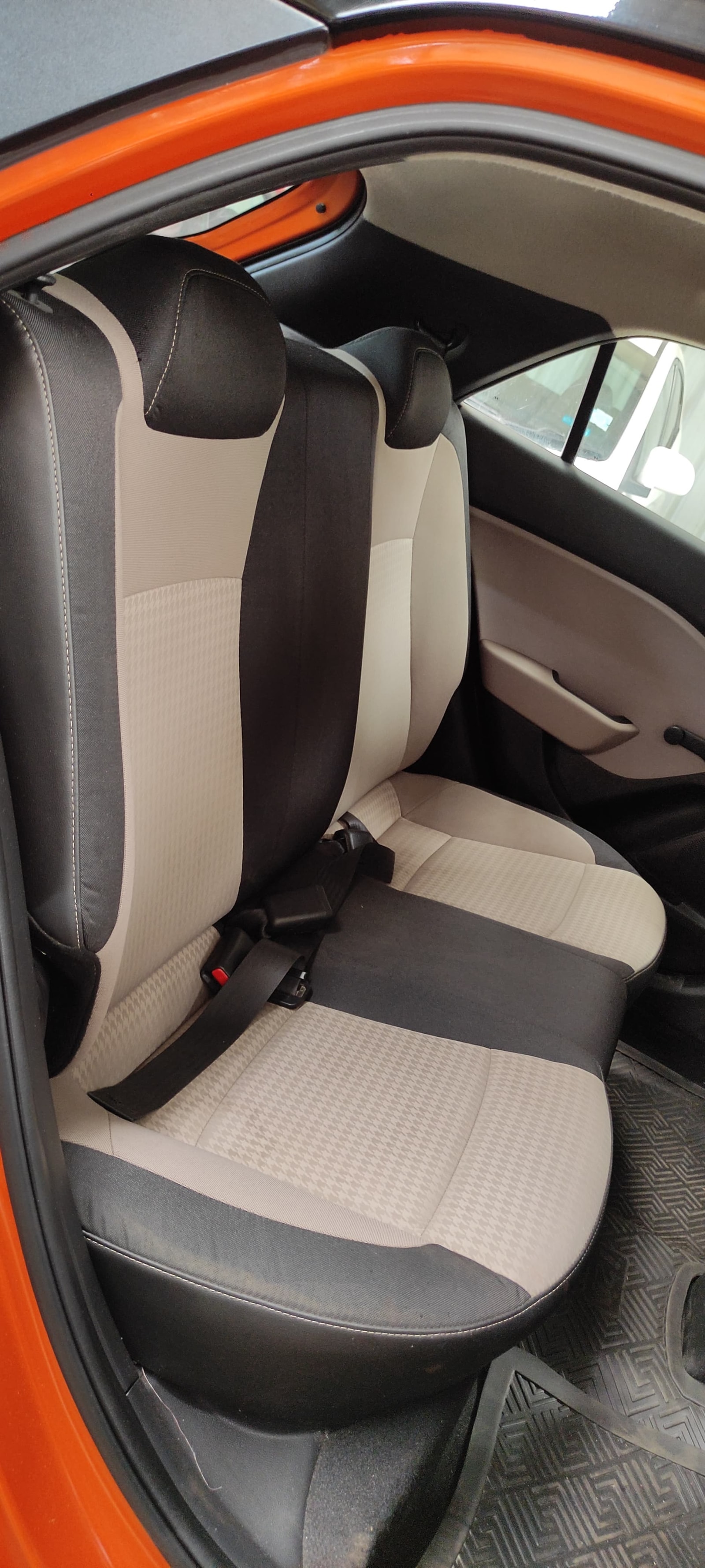 i20 Active image 12 i20 Active image 12