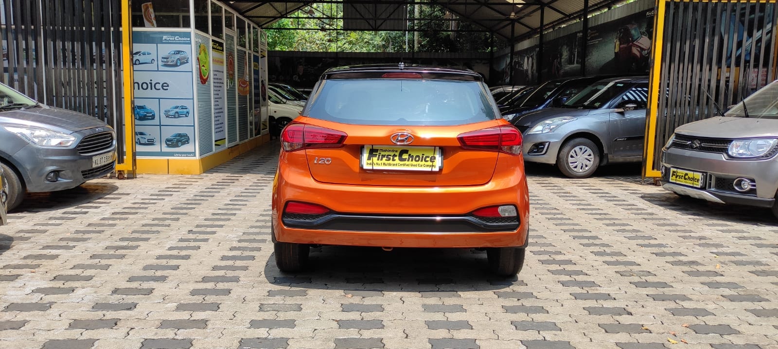 i20 Active image 4 i20 Active image 4