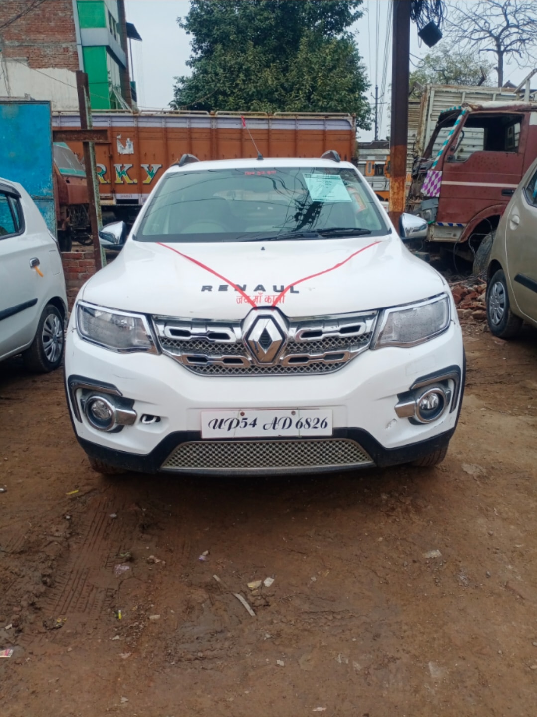 Kwid image 1 Kwid image 1