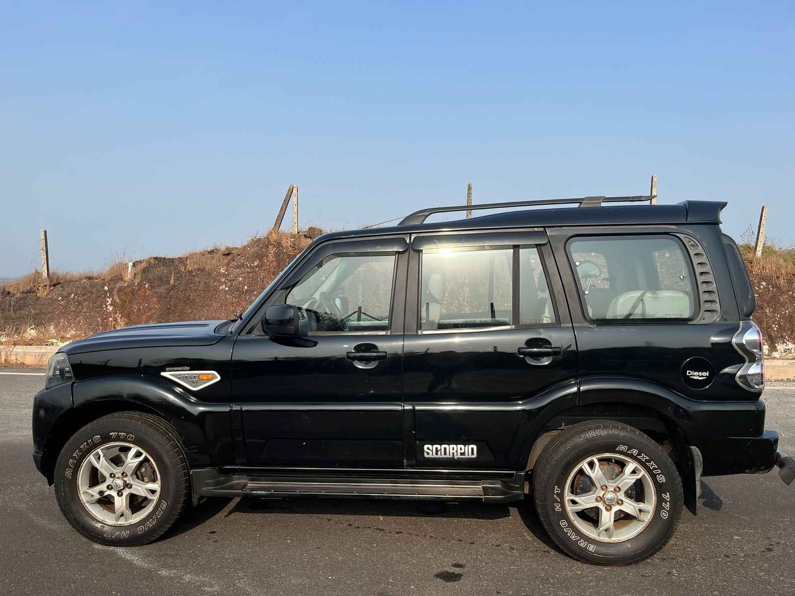 Scorpio image 2 Scorpio image 2