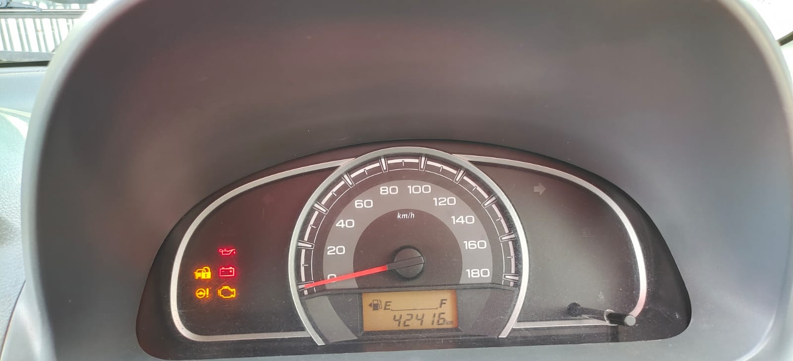 Alto 800 image 11 Alto 800 image 11