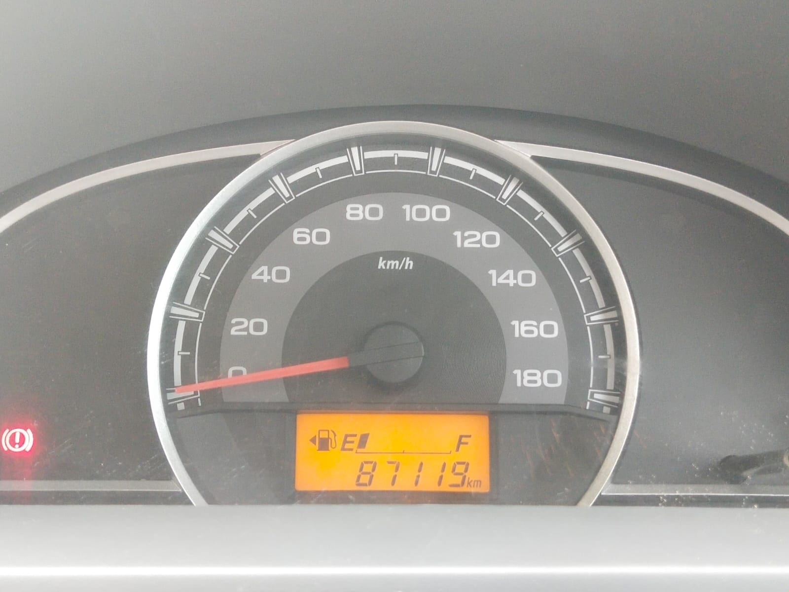 Alto 800 image 6 Alto 800 image 6