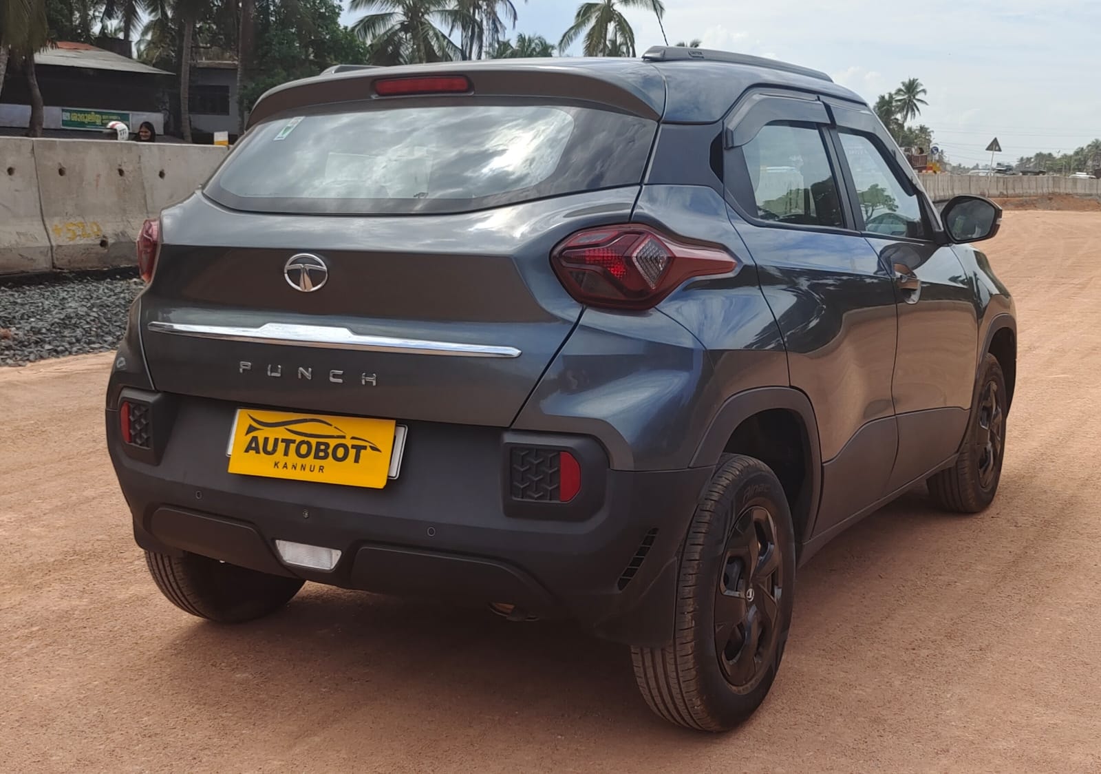 Punch image 5 Punch image 5