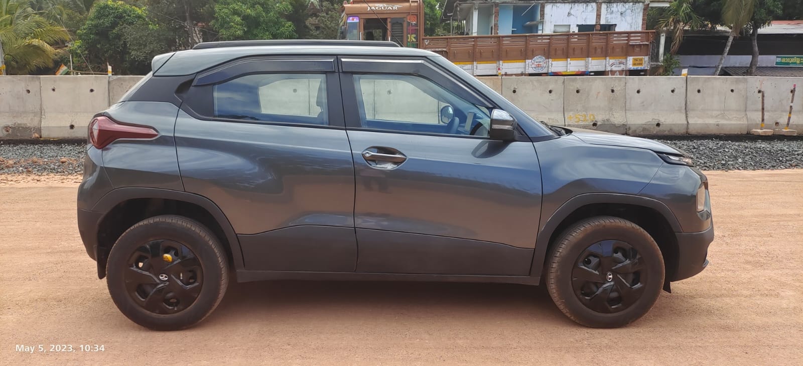 Punch image 6 Punch image 6