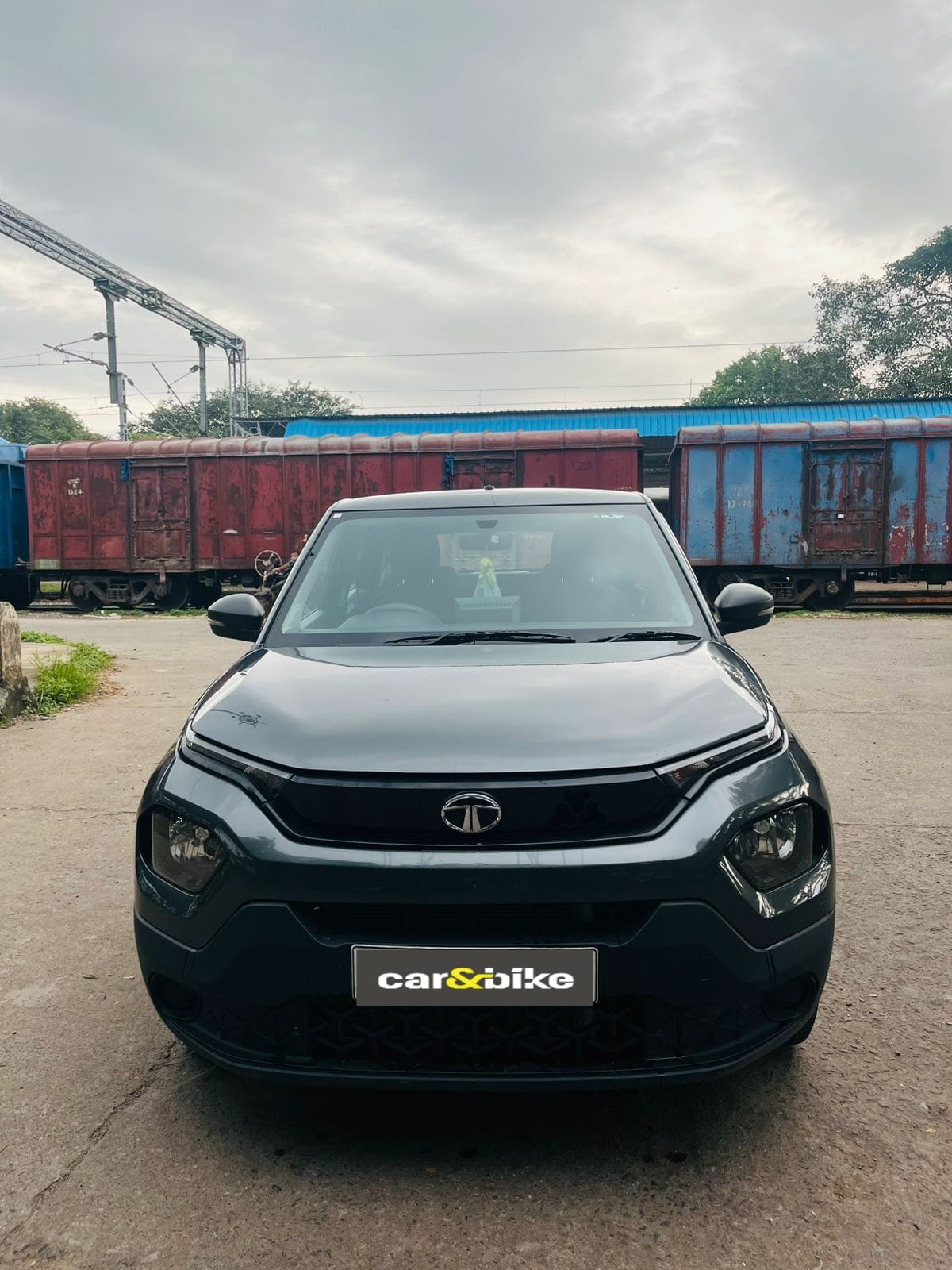 Punch image 4 Punch image 4