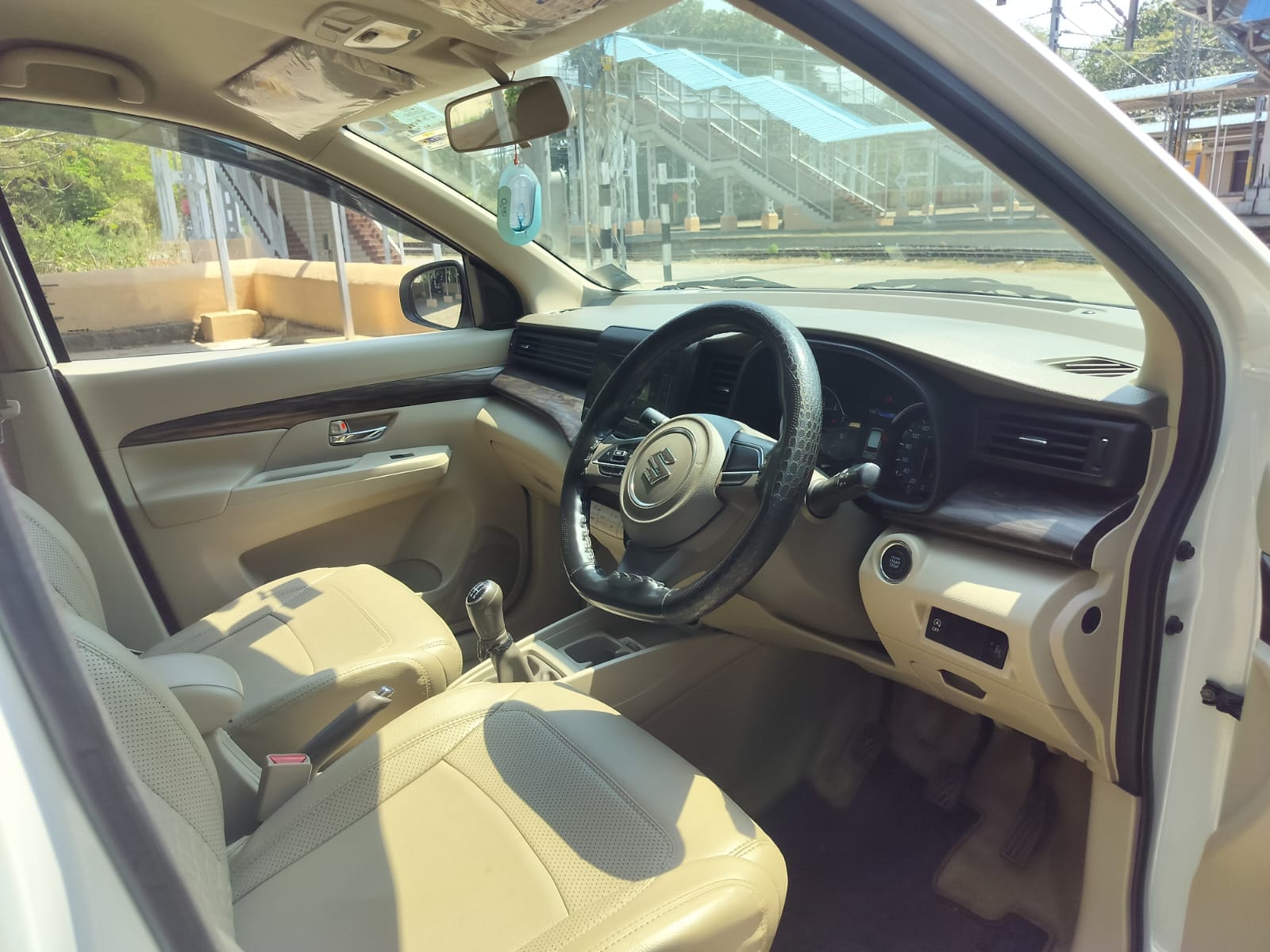 Ertiga image 13 Ertiga image 13