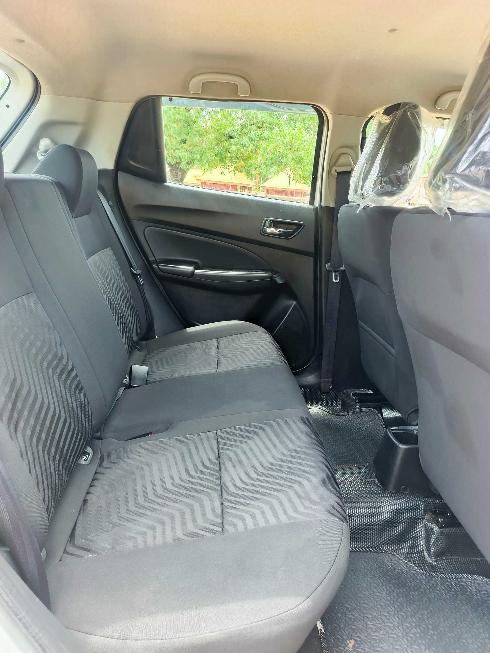 Swift image 13 Swift image 13