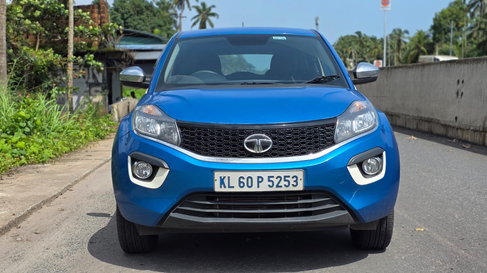 Used 2018 Tata Nexon Used 2018 Tata Nexon
