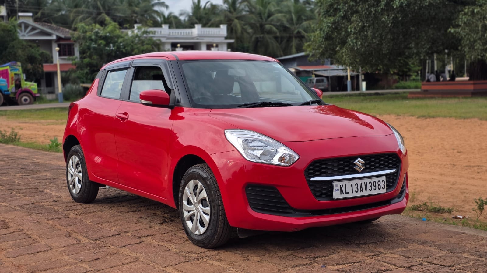 Used 2022 Maruti Suzuki Swift Used 2022 Maruti Suzuki Swift