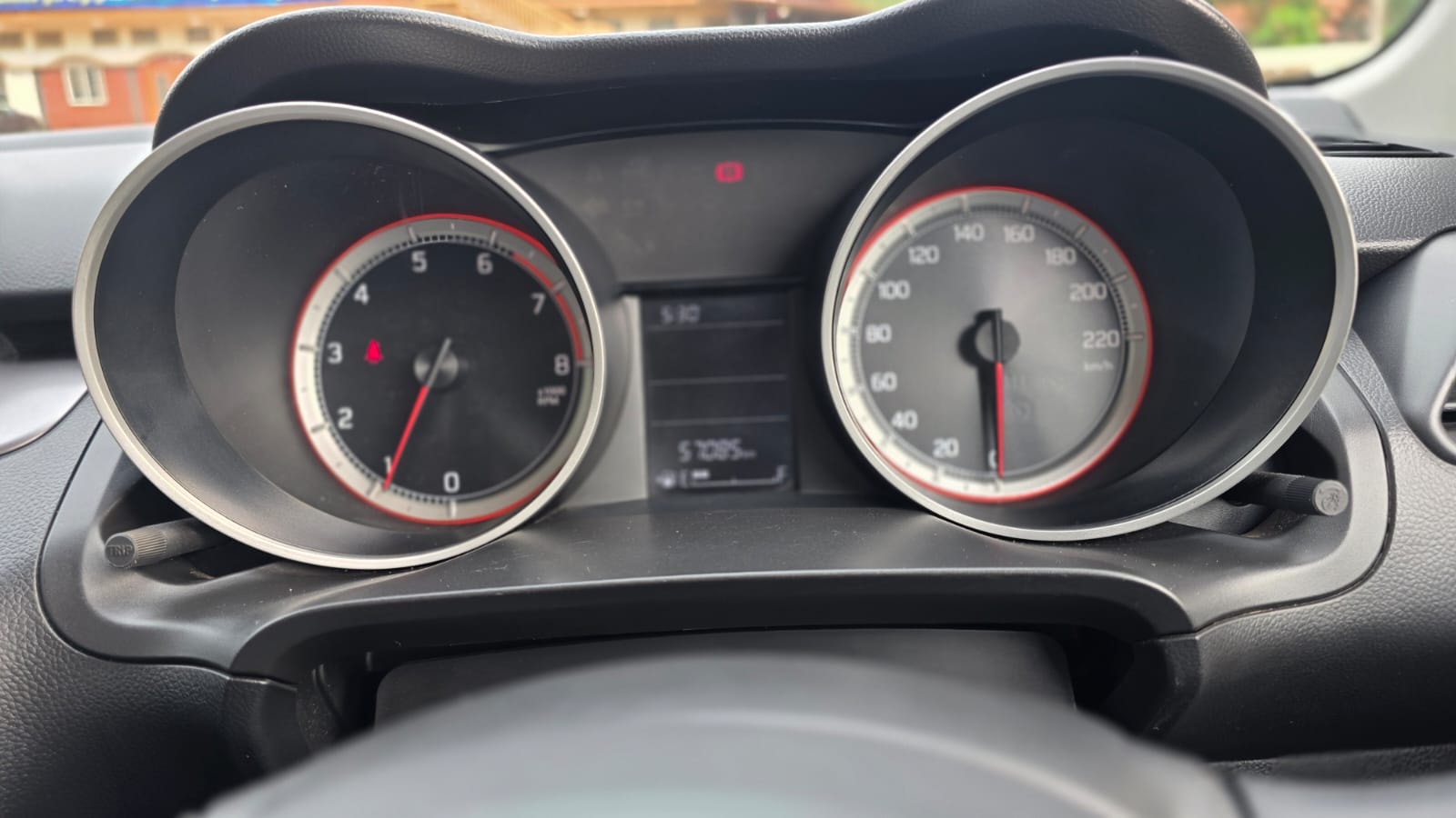Used 2022 Maruti Suzuki Swift Used 2022 Maruti Suzuki Swift