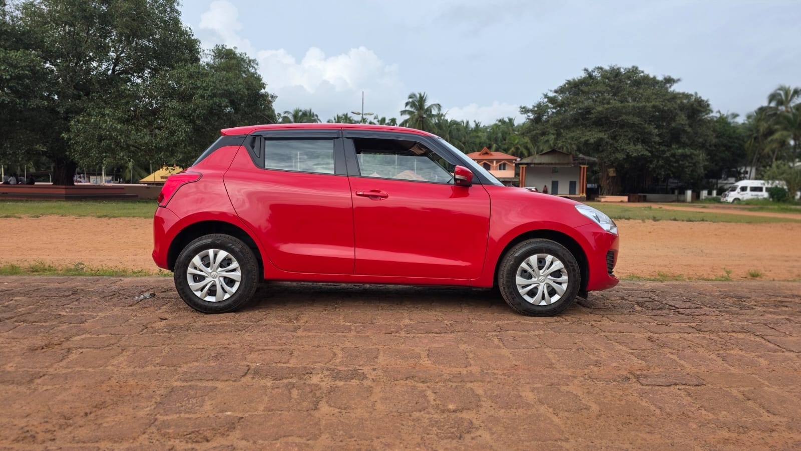Used 2022 Maruti Suzuki Swift Used 2022 Maruti Suzuki Swift