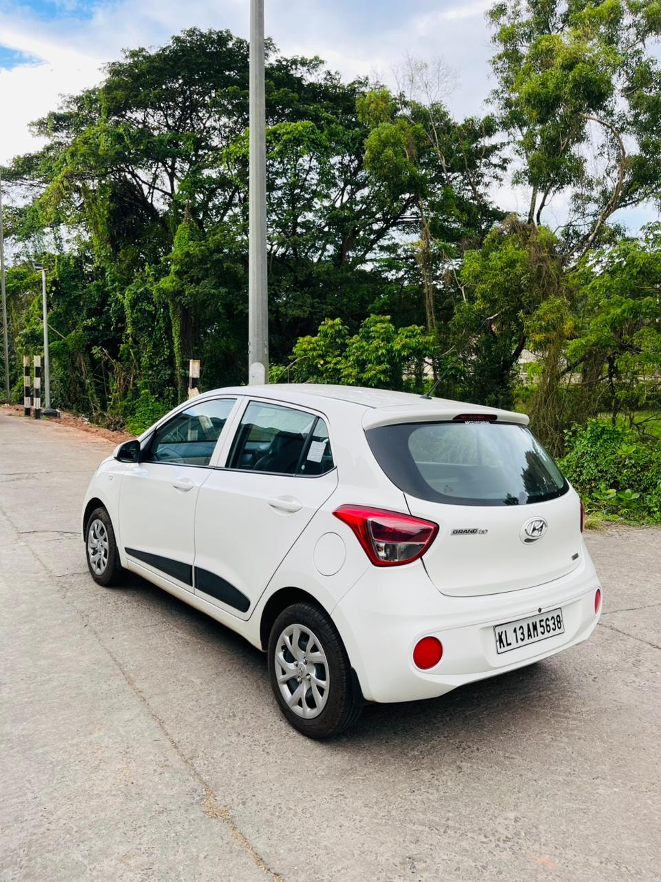 Used 2018 Hyundai Grand i10 Used 2018 Hyundai Grand i10