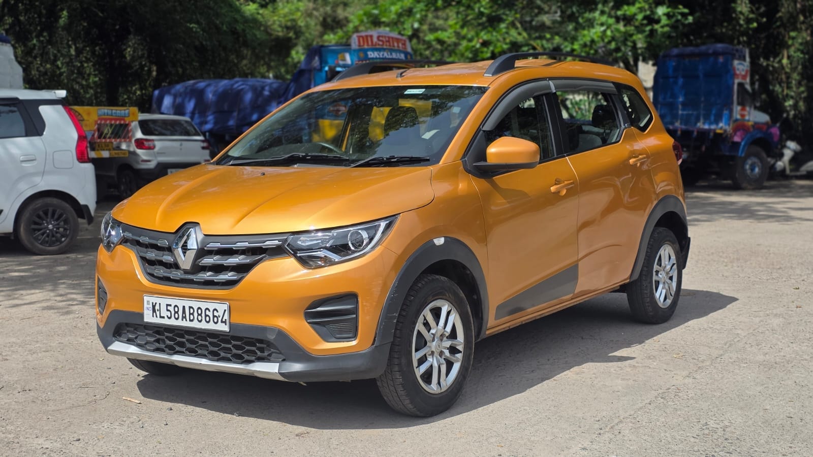Used 2019 Renault Triber Used 2019 Renault Triber