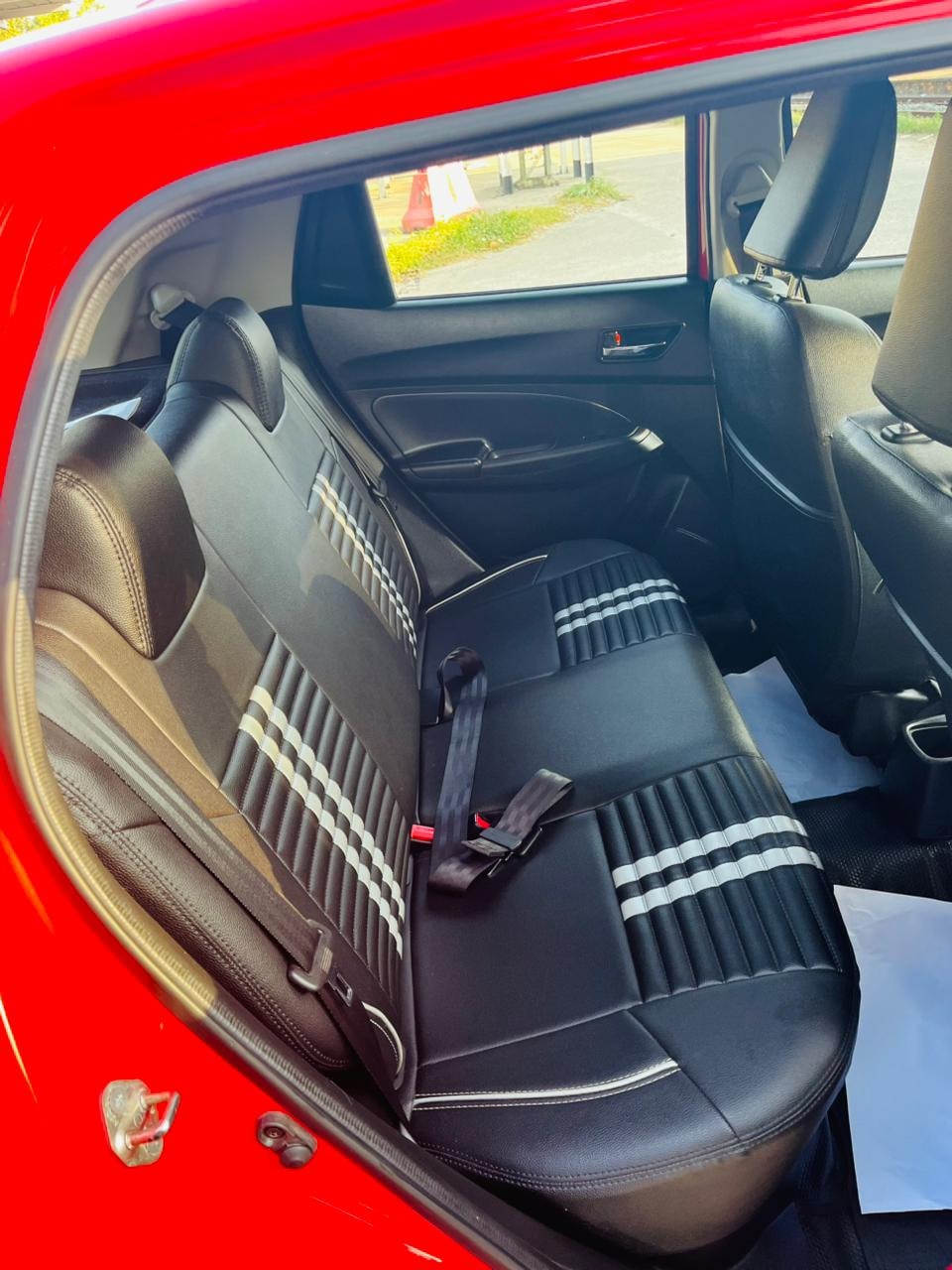 Swift image 13 Swift image 13