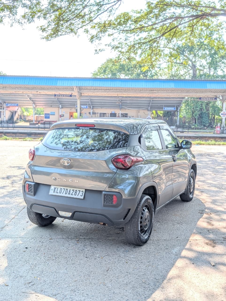 Punch image 5 Punch image 5